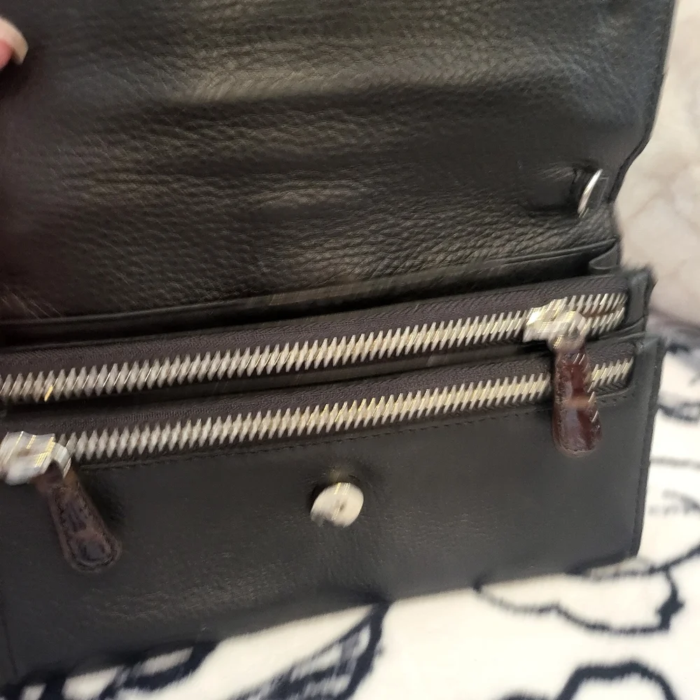 Brighton black with Brown Trim